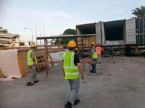 Cold storage panels and equipment arrived