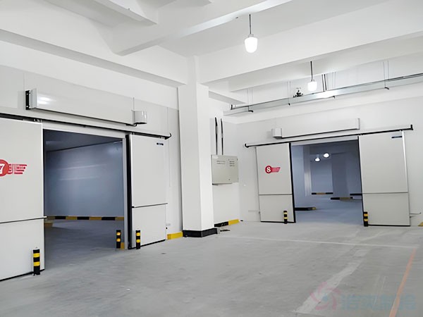 How Much Cold Storage Space Does a Food Supplier Need? Cost per m² Guide